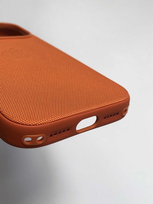 Чохол TechWoven True Orange iPhone 17 Pro Magsafe iPhone 18 Pro чехол айфон 18 Про AI Button 17 Про