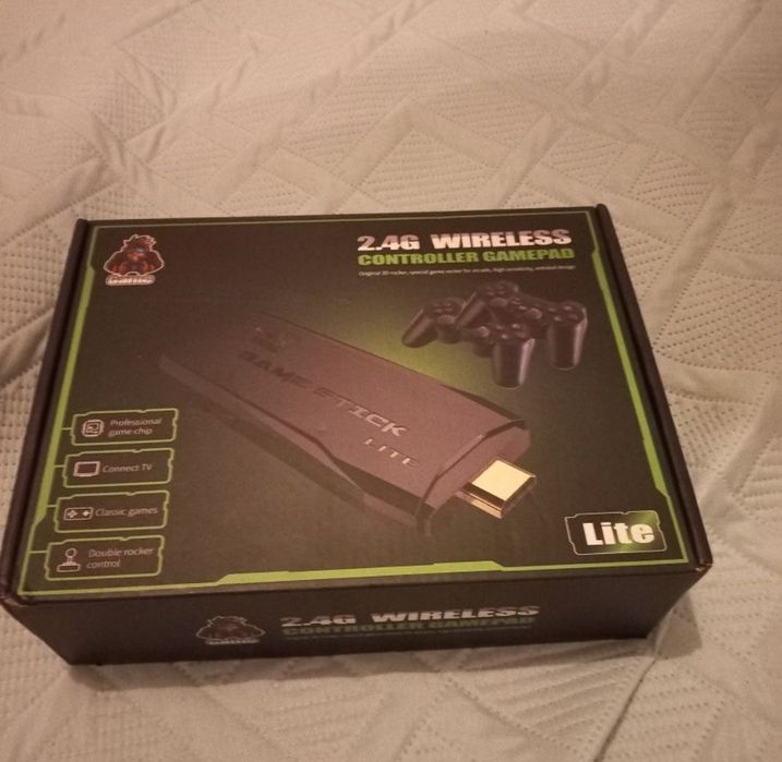 Retro Console.64564273685507123