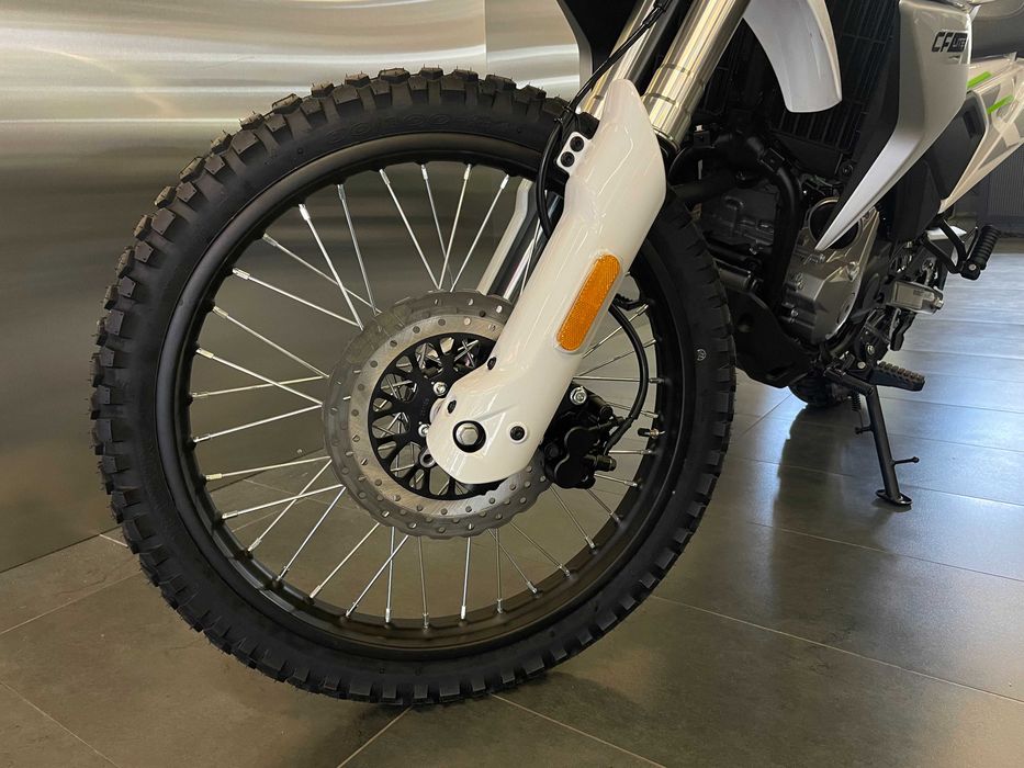 Мотоцикл CFMOTO 250 Lite Dual