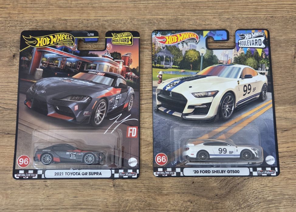 Hot Wheels Premium Toyota Supra , Ford Shelby GT500 mustang