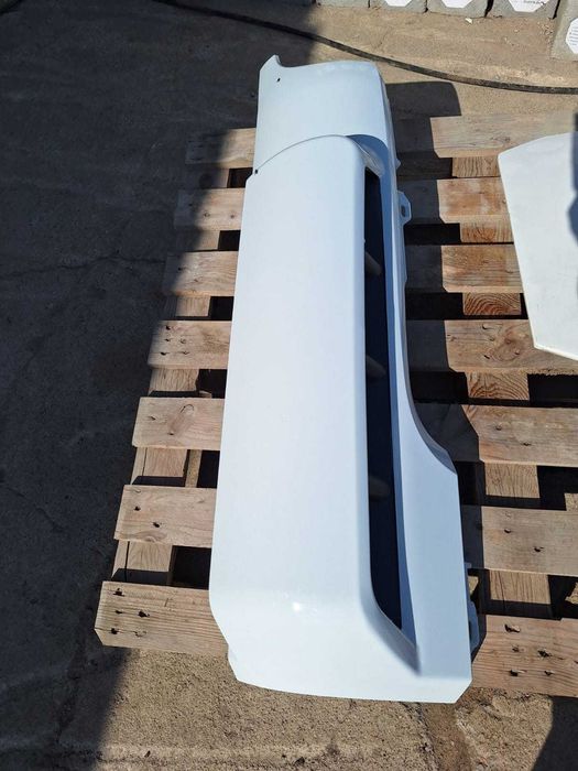 Narożnik prawy Renault Premium DXi