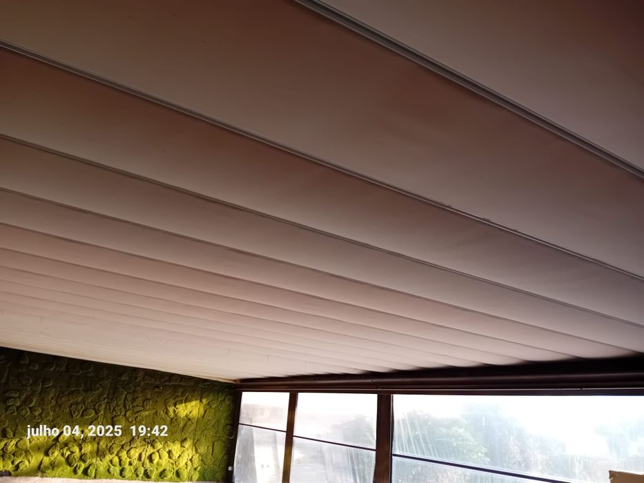 Pergula motorizada duplo revestimento