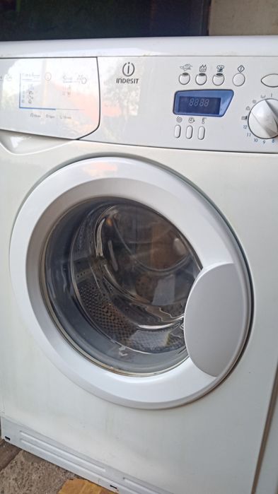 Пральна машинка Indesit wie107
