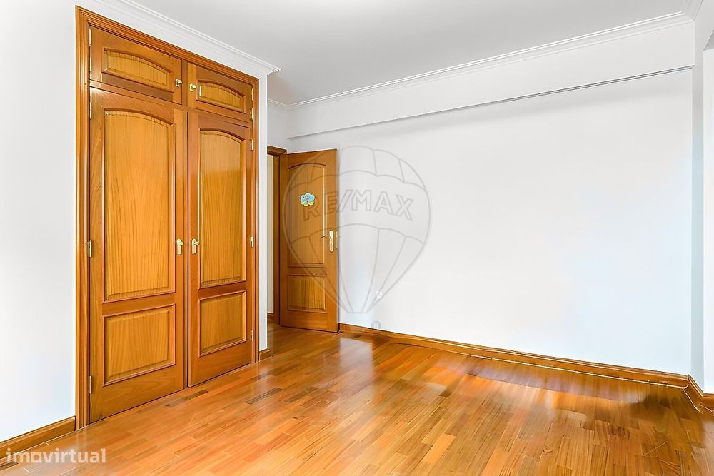 Apartamento T3 para arrendamento