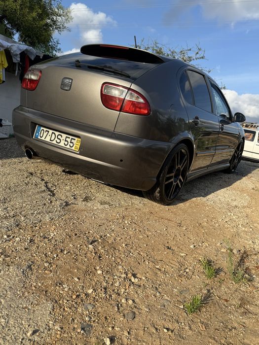 Vendo seat leon 1m 150 arl