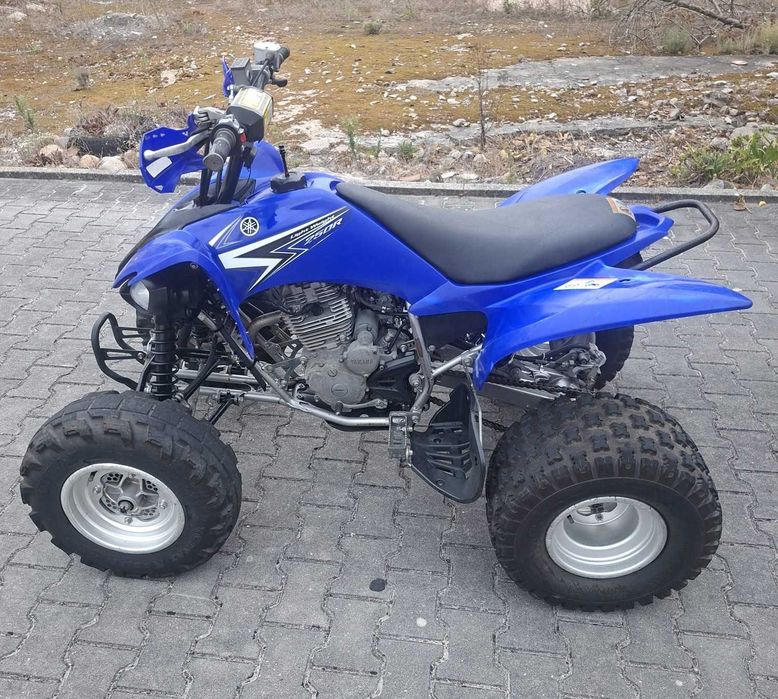 Moto4 Yamaha Raptor 250 (2011)