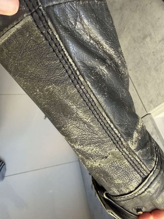 Шкіряна куртка Pull & Bear