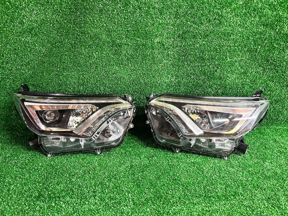 Toyota RAV4 IV Rav 4 A40 Фары (фара левая правая)