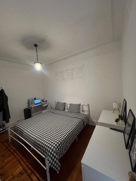 Quarto para arrendar