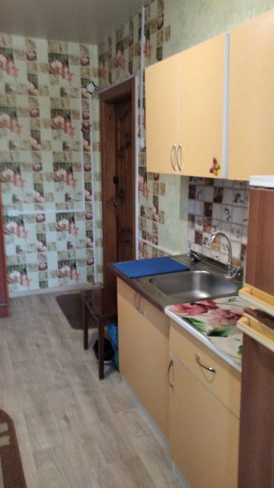 Продам комнату в трёх комнатной квартире