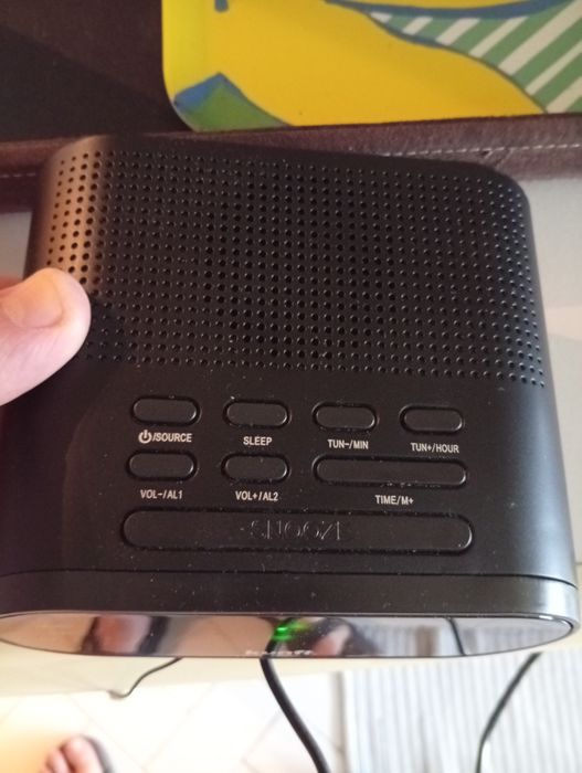 Rádio relógio despertador Novo