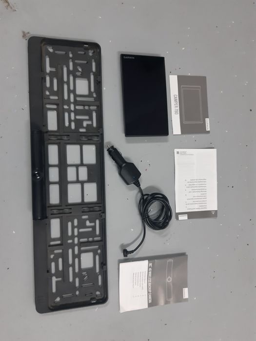 GPS Garmin Camper 780 com Câmara wireless de marcha-atrás.