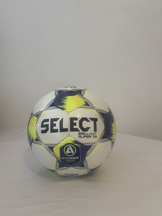 No 5 select football
