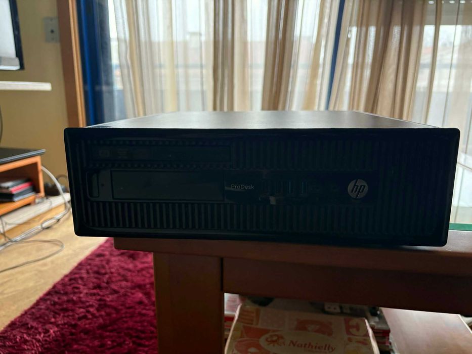 Vendo Desktop HP a funcionar na perfeição