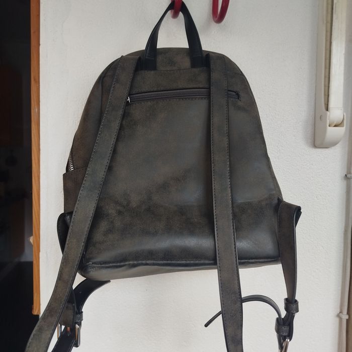 Mochila nova Parfois