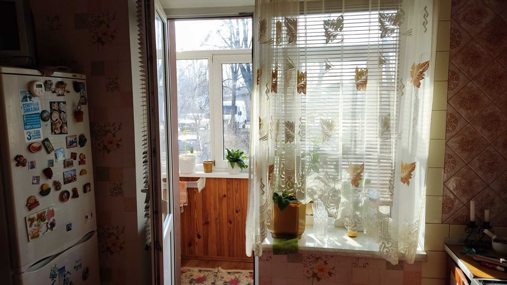 Аренда сьем квартиры или комнат в кв артире посуточно Жмеринка.