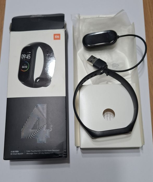 Opaska Mi band 4