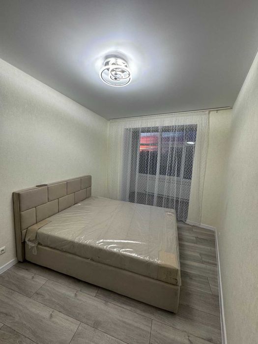 Продаж 2 к квартири новобудова якісний ремонт меблі техніка