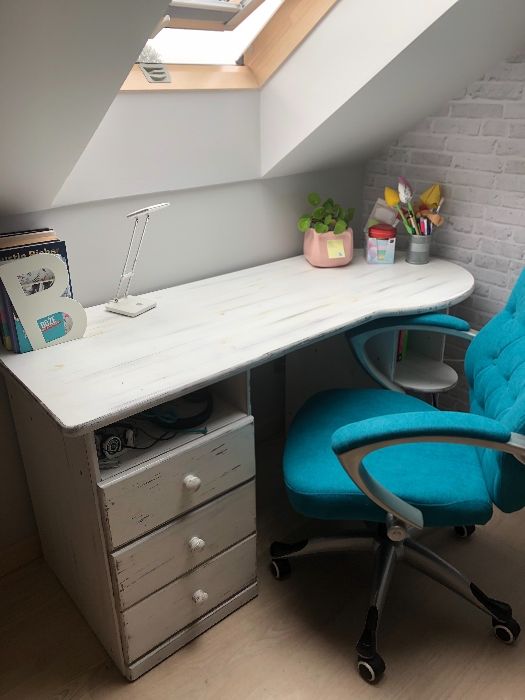 Biurko sosnowe bielone