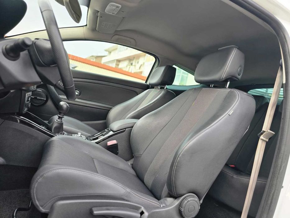 RENAULT MÉGANE COUPE BOSE EDITION 1.5DCI 110cv