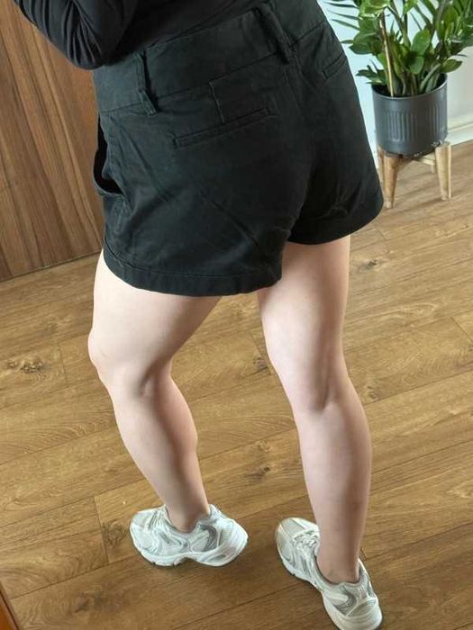 Czarne szorty Calvin Klein M