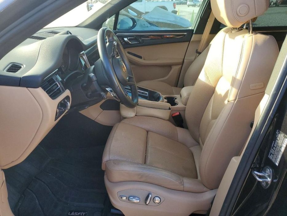 Porsche Macan 2024r., 4x4, 2.0L, od ubezpieczalni