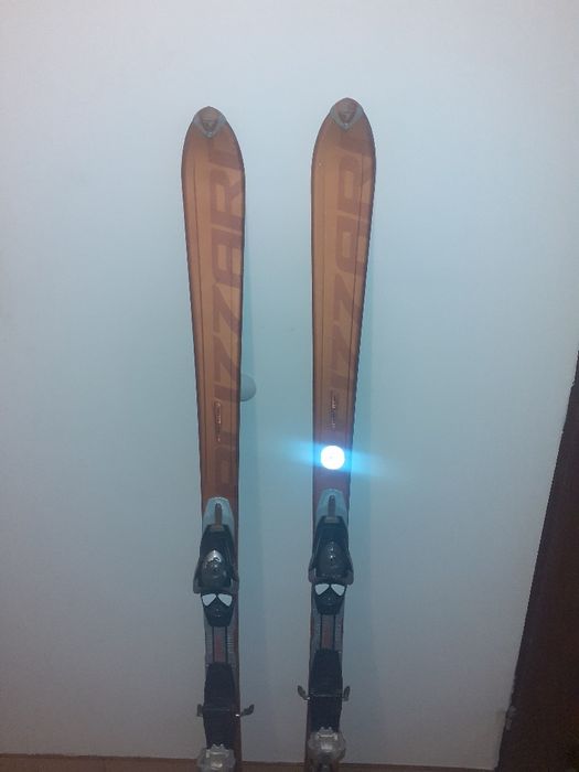 Narty zjazdowe ... Blizzard