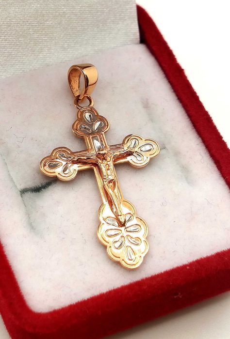 Złota zawieszka krzyżyk z Jezusem Pr.585 W:1,62gr InterSKLEP