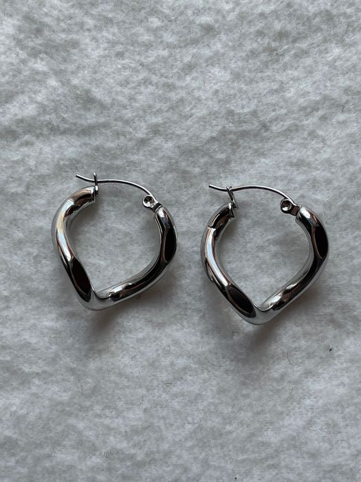 Kolczyki w kolorze srebrnym