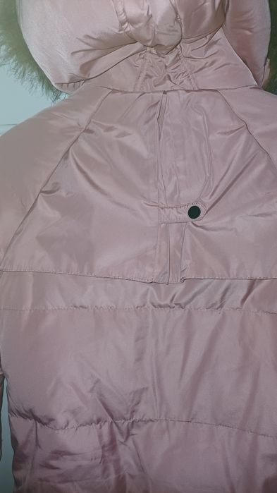 Пальто куртка на дівчинку  зима Reserved р.140