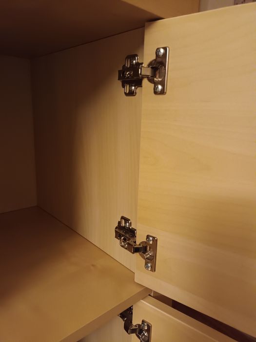 Estante em cubos com portas