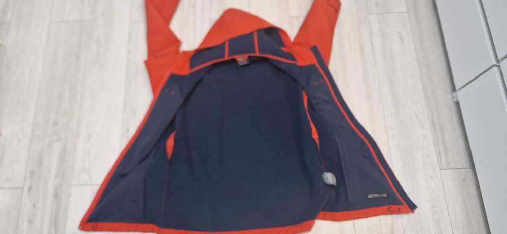 Jack Wolfskin L.        .