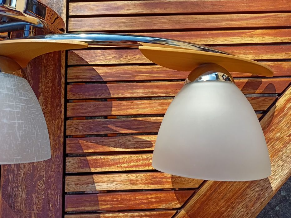 Lampa sufitowa 3 żarówki . Drewno - metal