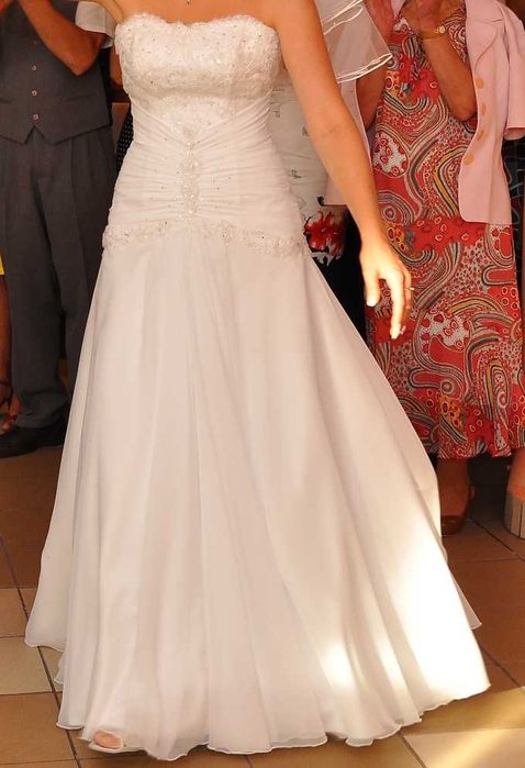 Suknia ślubna z muślinu