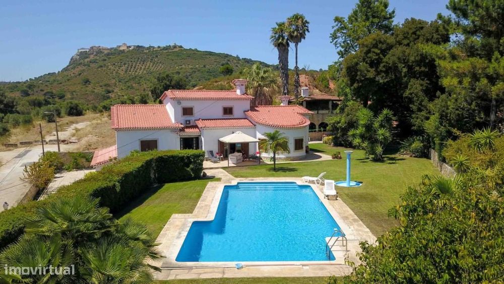 Quarto - localizado em Setubal