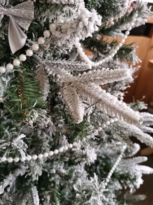 Biała ośnieżona sztuczna choinka świerk 180cm drzewko świąteczne