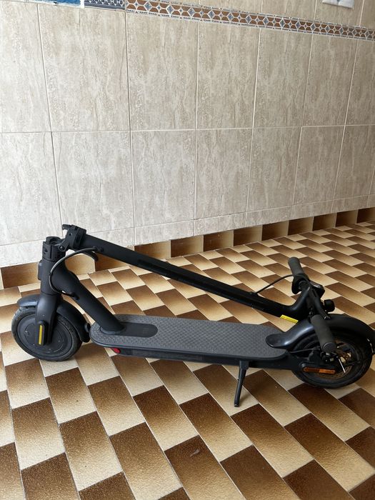 Trotinete Xiaomi Essential