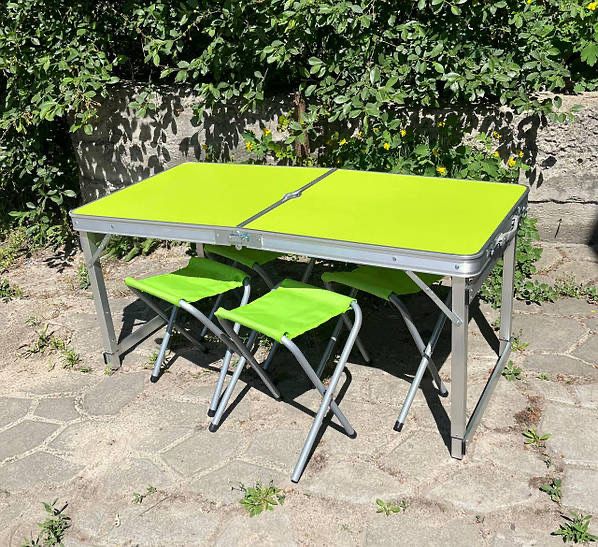 Стол раскладной + 4 стула , стол усиленый