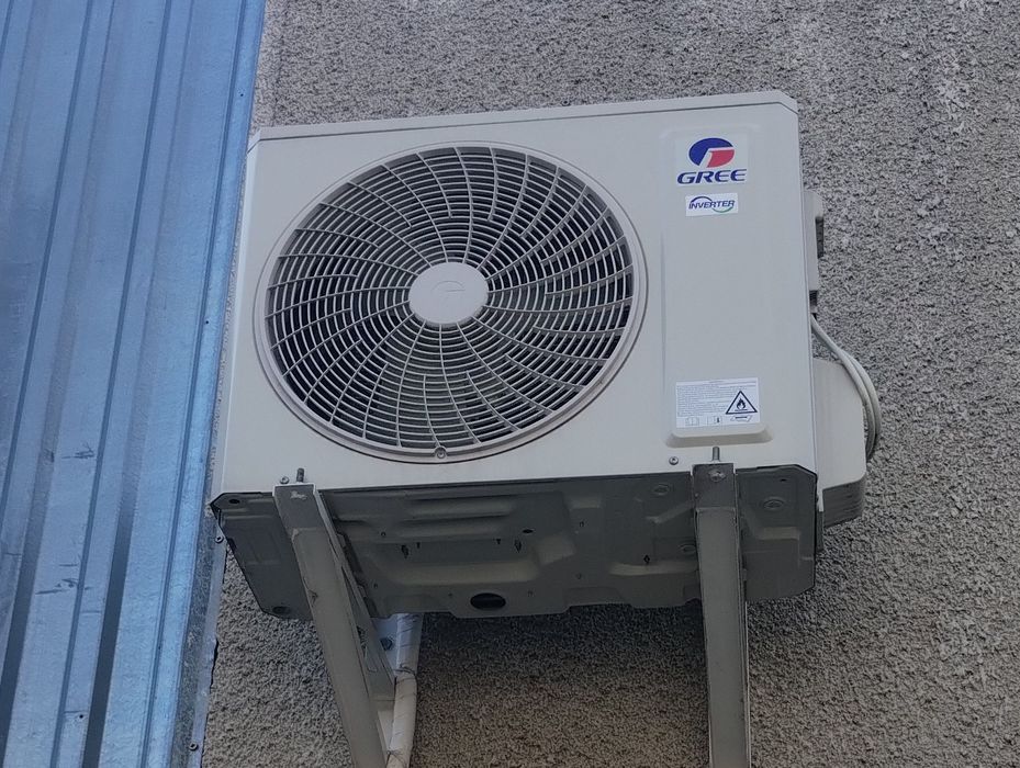 Продам 2 кондиціонера Gree 12