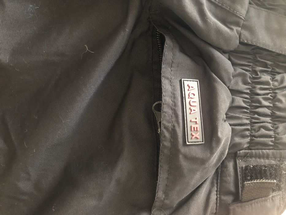 Calças jardineiras sky 10 anos