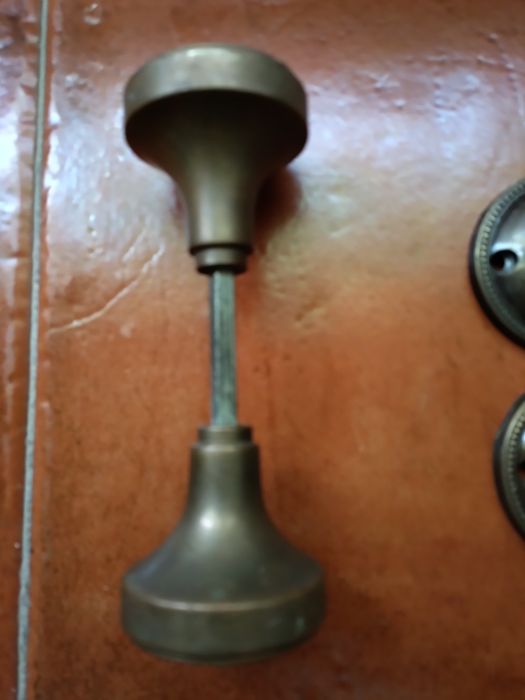Interior Door Handle449690964958259201