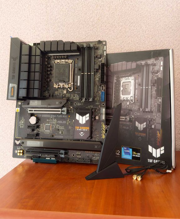 ASUS TUF GAMING B760-PLUS WIFI D5 (Win 11 + На гарантии)