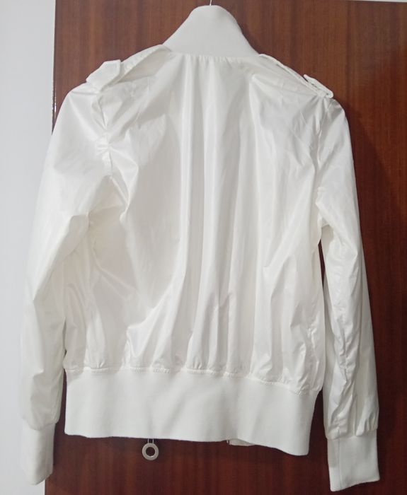 Casaca branca usada