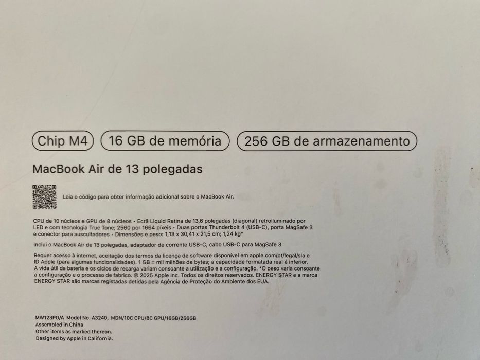 MacBook Air 13” M4 – Novo 11/2025