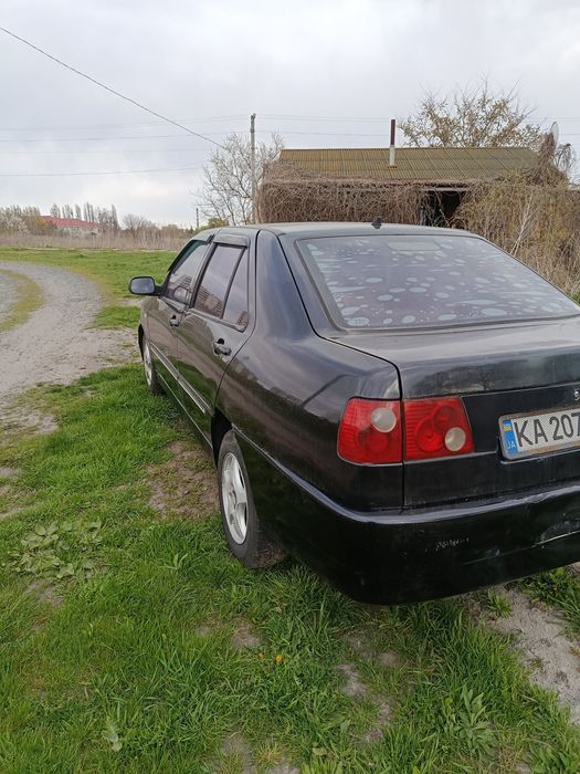 Продам супер автомобиль Чери амулет