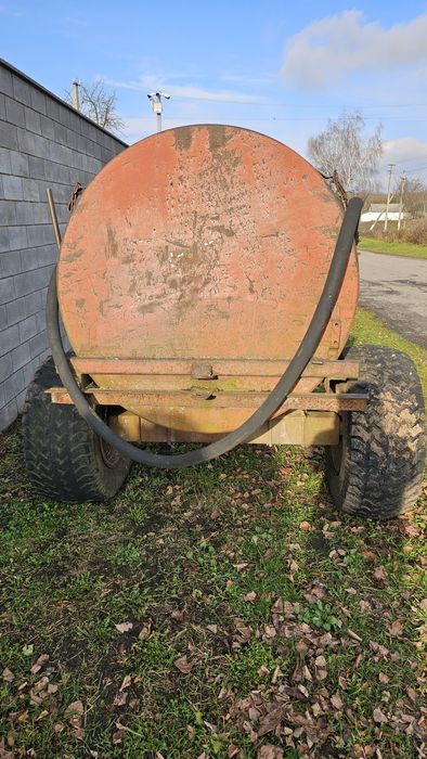 Бочка  3 куба для води МЖТ 8