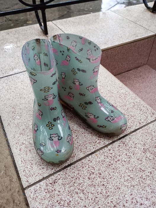 Резинові дитячи сапожки чобітки