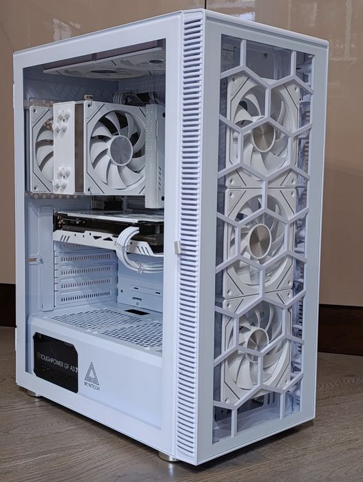 Білий ігровий ПК 32GB DDR4/RTX 2060 Super/Ryzen 5 3600 Игровой комп