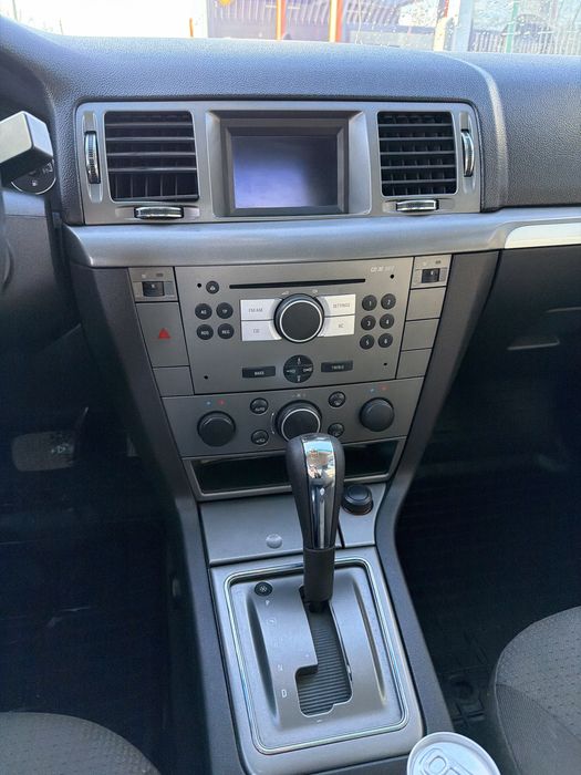 Opel Vectra 2.2 автомат