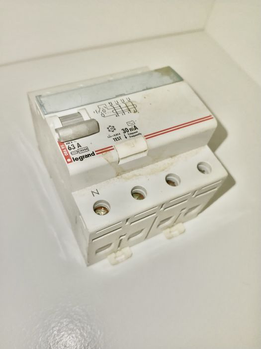 Interruptor diferencial Legrand 4p 30mA